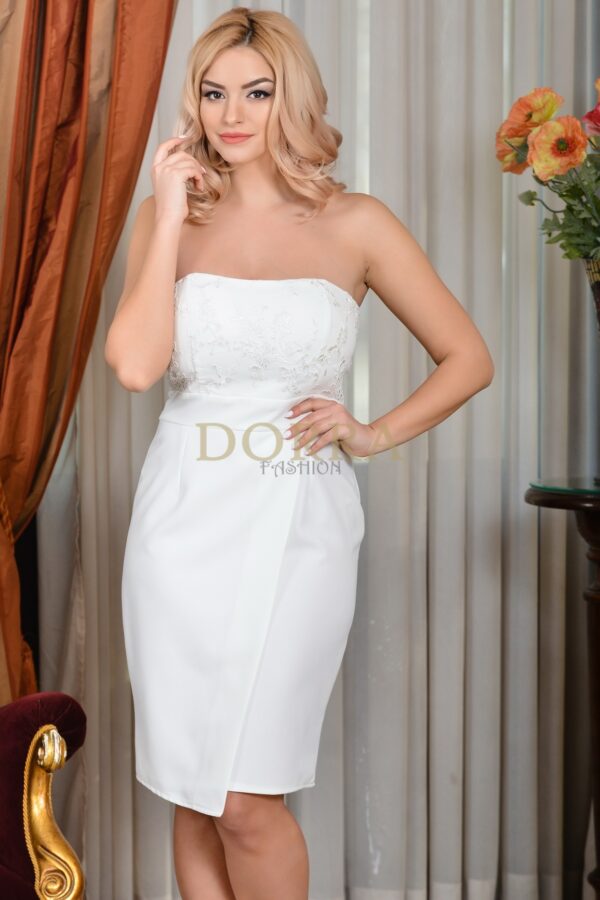 Rochie de ocazie Katalin din dantelă și stofă ivoire