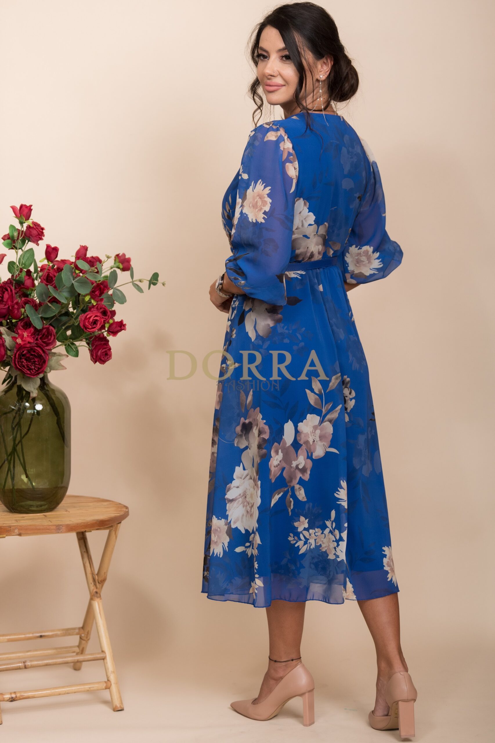 Rochie midi Olimpia din voal albastru închis cu imprimeu floral - imagine 2