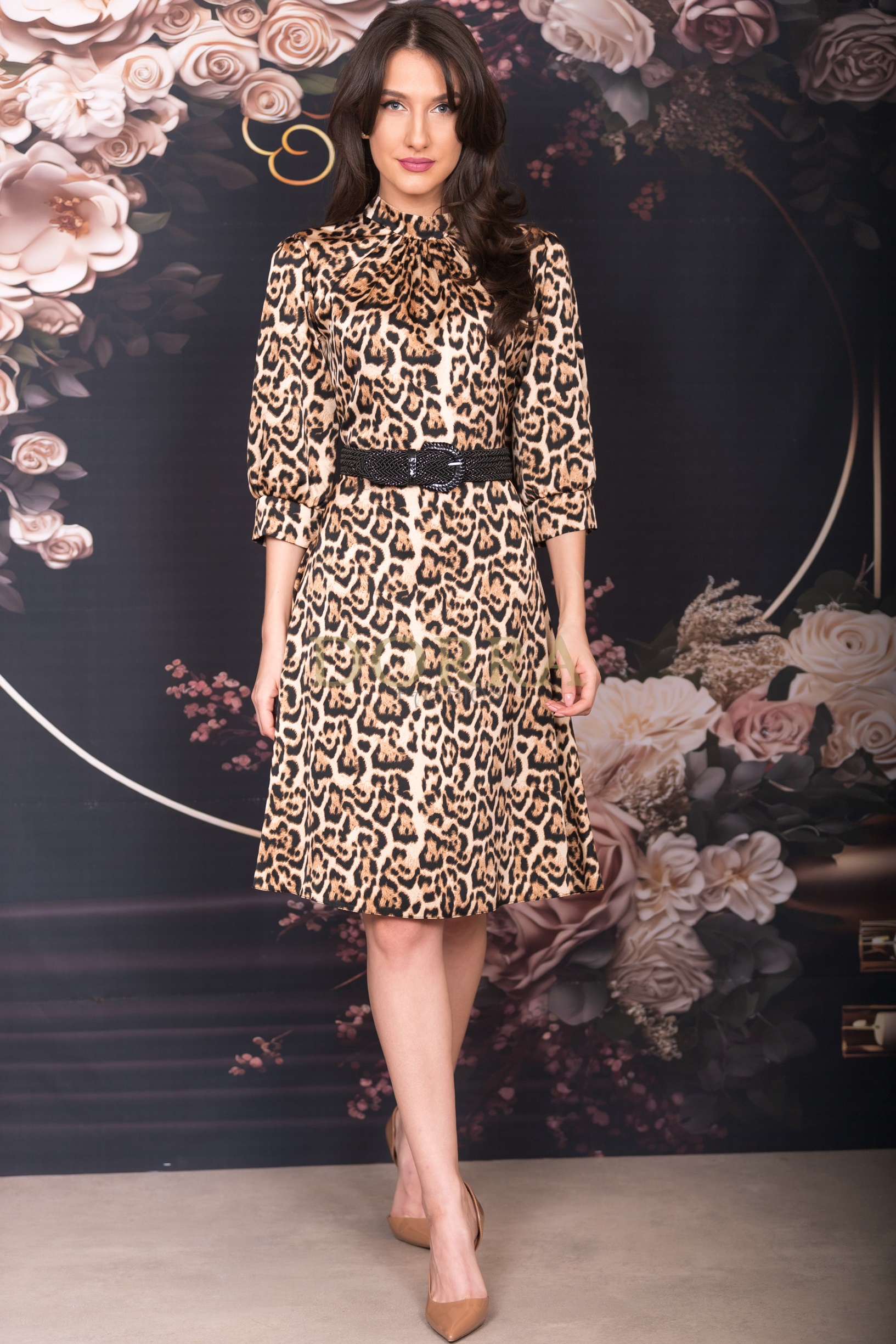 Rochie cocktail Maureen din satin animal print cu curea