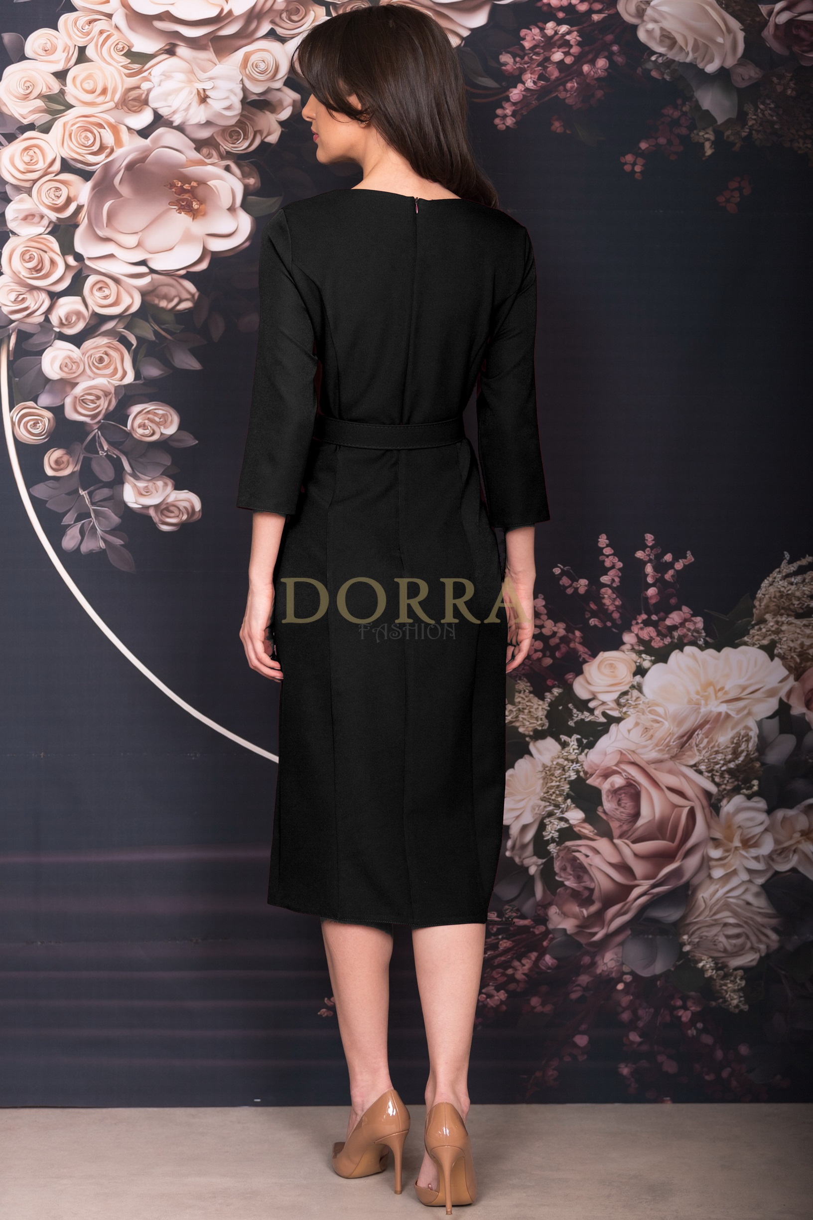Rochie midi Symina din stofă neagră cu nasturi decorativi și curea - imagine 2