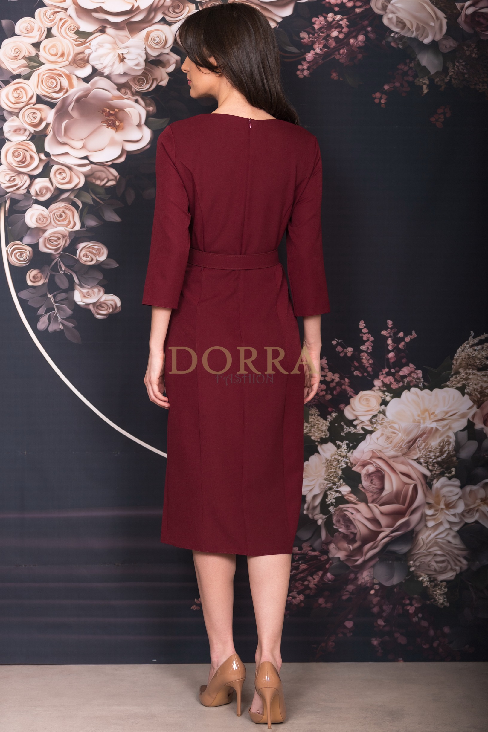 Rochie midi Symina din stofă grena cu nasturi decorativi și curea - imagine 2