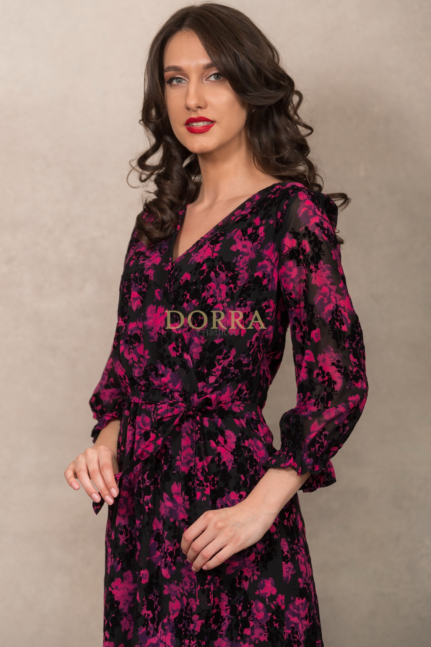 Rochie lungă de ocazie Ozana din voal negru cu flori din catifea - imagine 4
