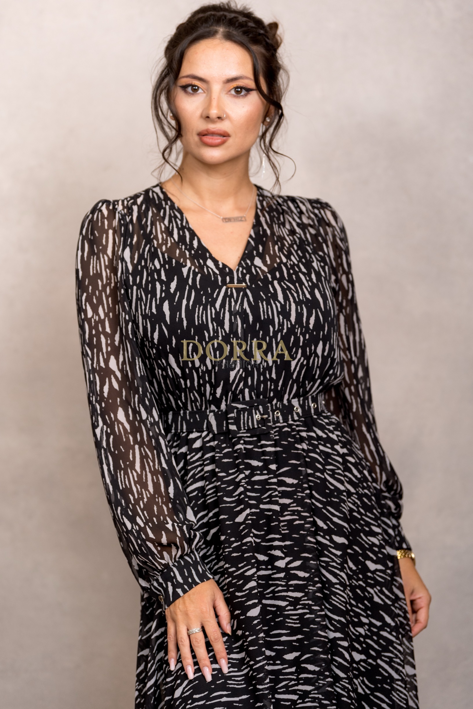 Rochie lungă Orinoco din voal negru cu alb