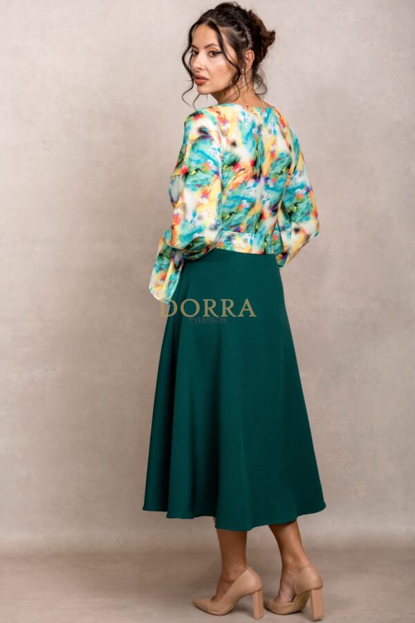 Rochie midi cocktail Akiko cu top din vâscoză imprimată și fustă din stofă verde - imagine 2
