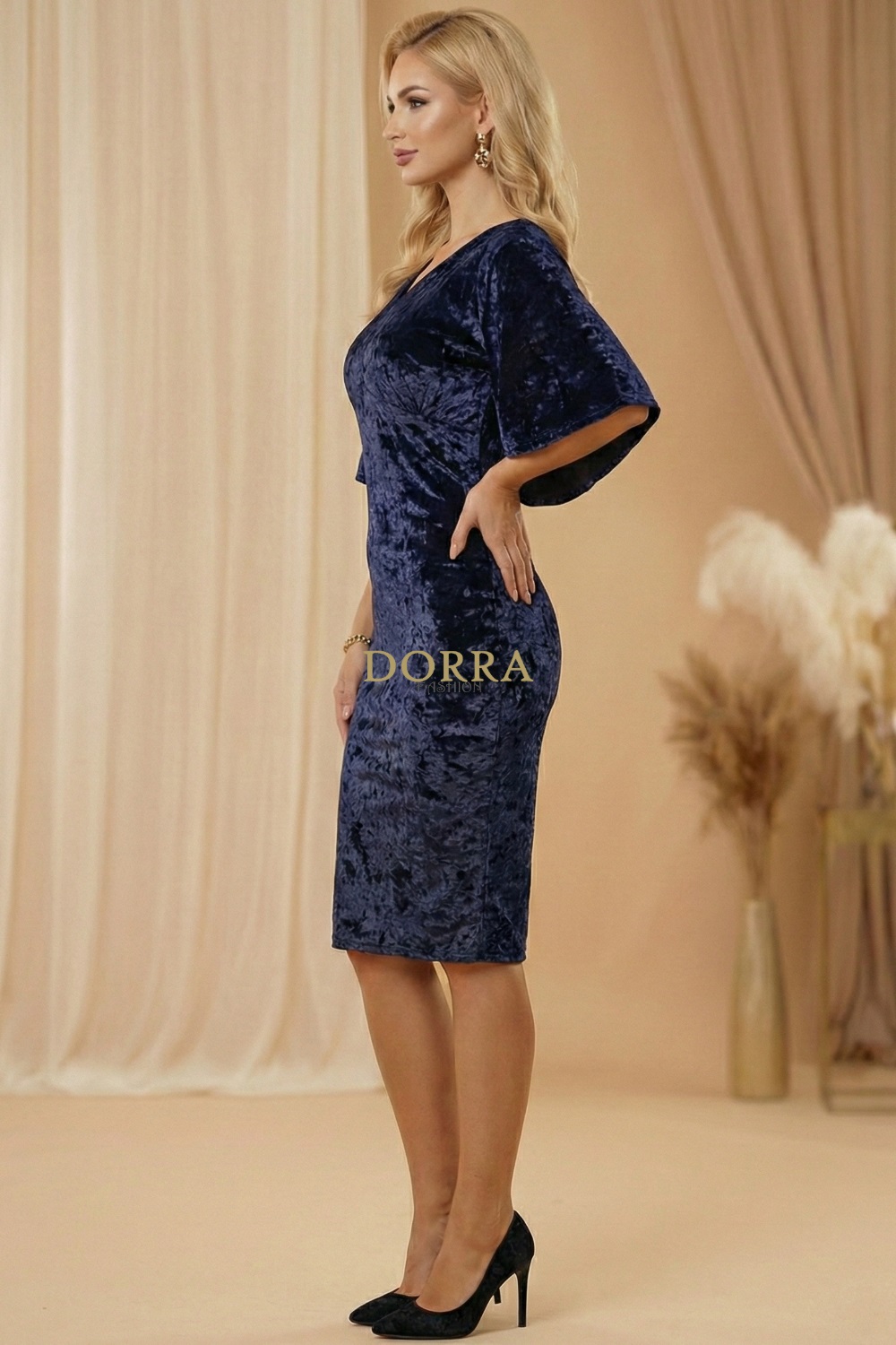 Rochie de ocazie Angela din catifea bleumarin cu mâneci tip capă - imagine 4