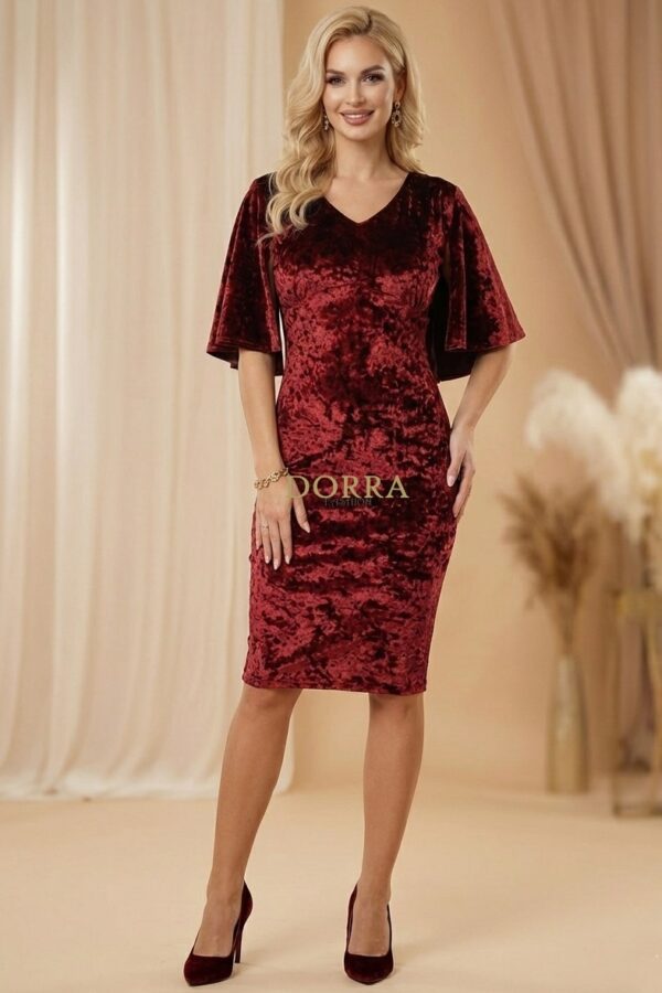 Rochie de ocazie Angela din catifea grena cu mâneci tip capă