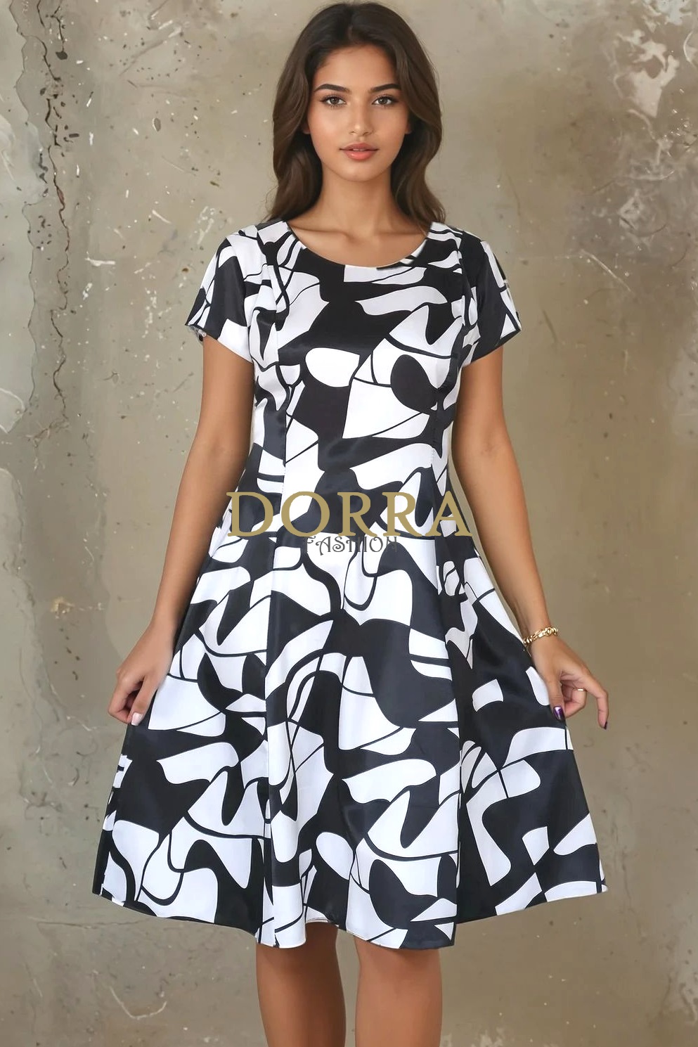 Rochie măsuri mari Diana din satin cu imprimeu abstract - poză frontală