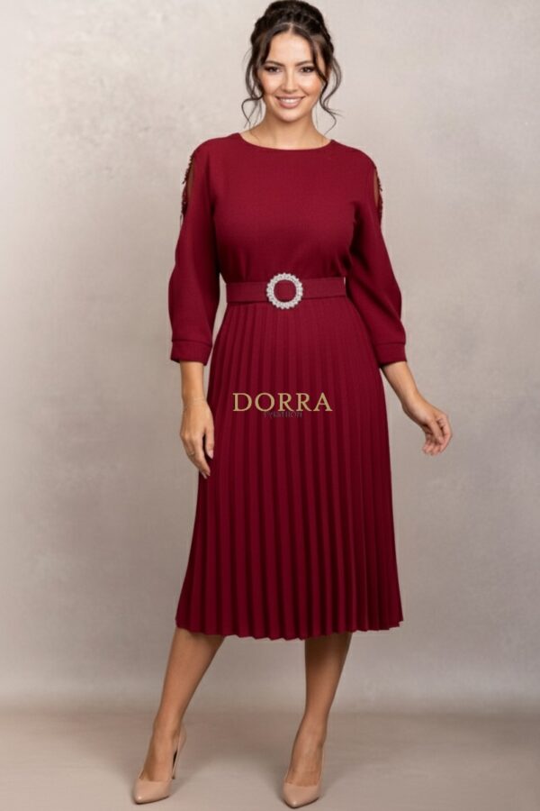 Rochie de ocazie Edith din stofă grena cu mâneci din tull brodat și fustă plisată