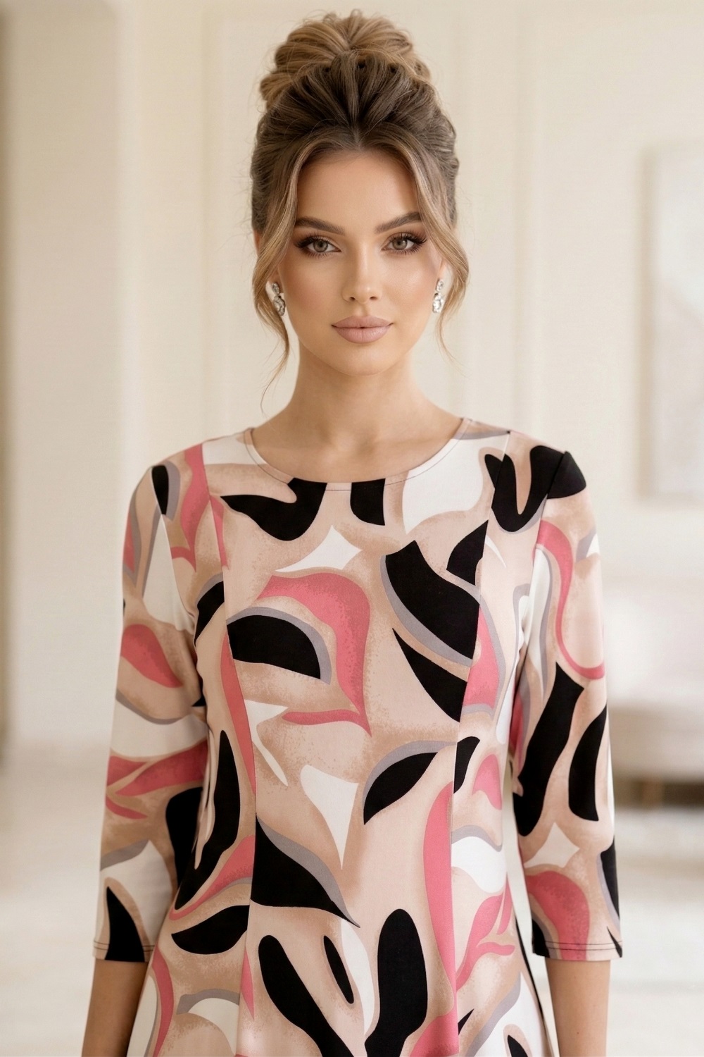 Rochie midi Gisele din jerse bej cu imprimeu abstract - detaliu