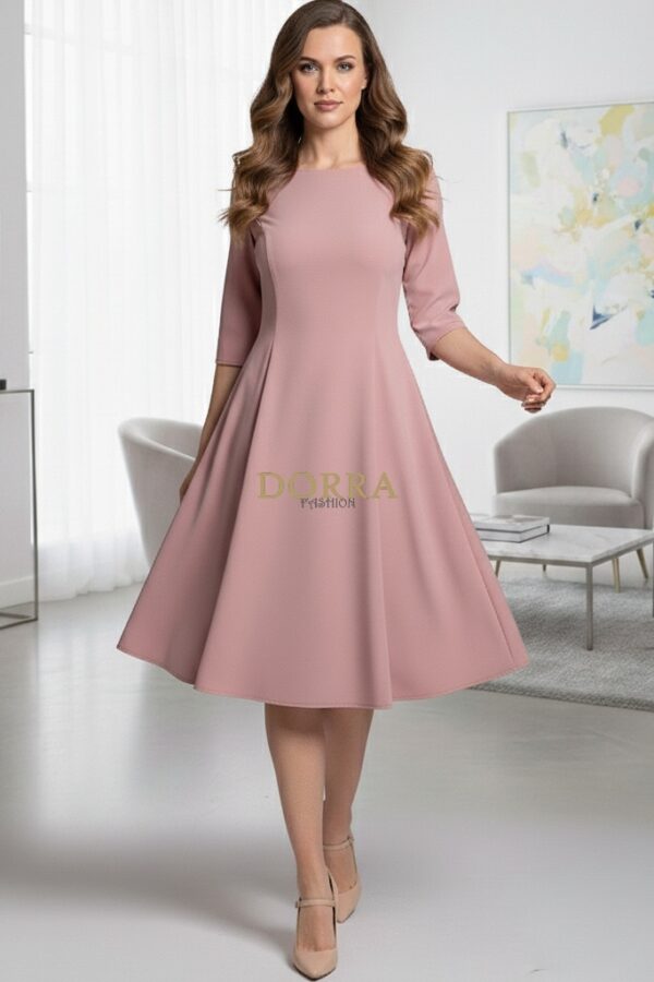 Rochie de zi Kristina din jerse elastic roz prăfuit, croială în clini - poză frontală