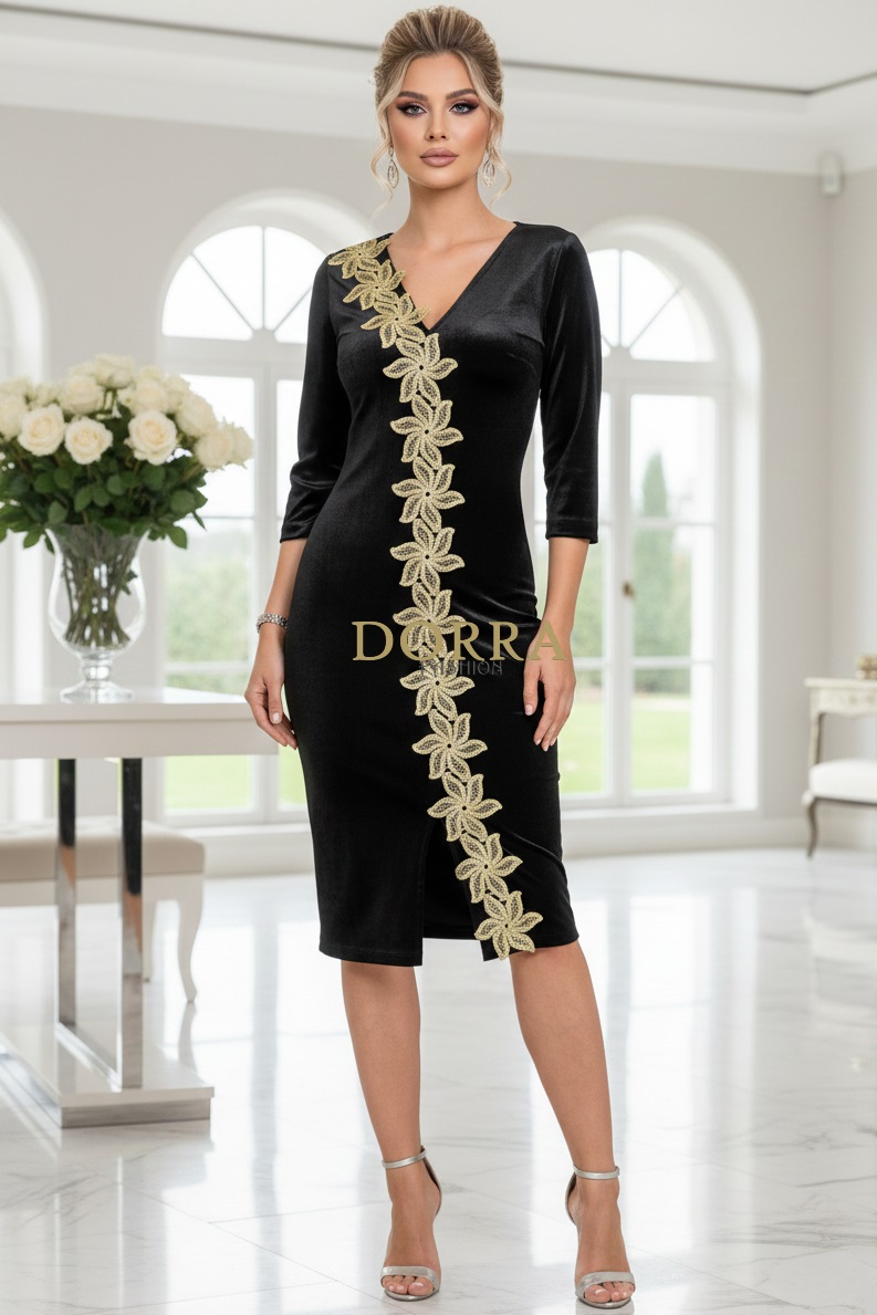 Rochie de ocazie Lindsey din catifea neagră cu aplicații florale aurii - poză frontală