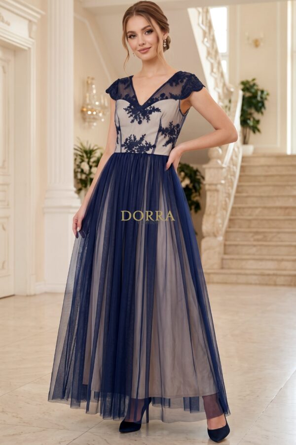 Rochie de seară Lorina din dantelă și tull bleumarin cu dublură nude